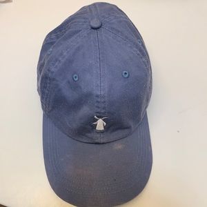 Dutch Bros hat